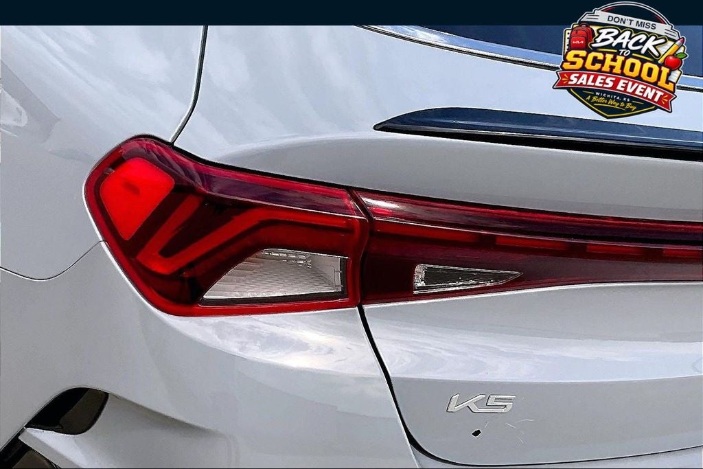 2024 Kia K5 GT-Line