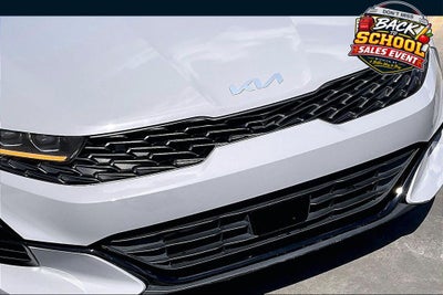 2024 Kia K5 GT-Line