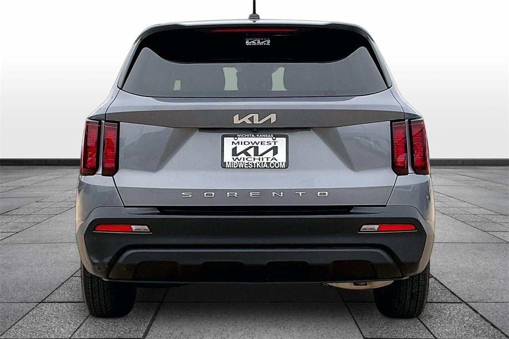 2022 Kia Sorento LX