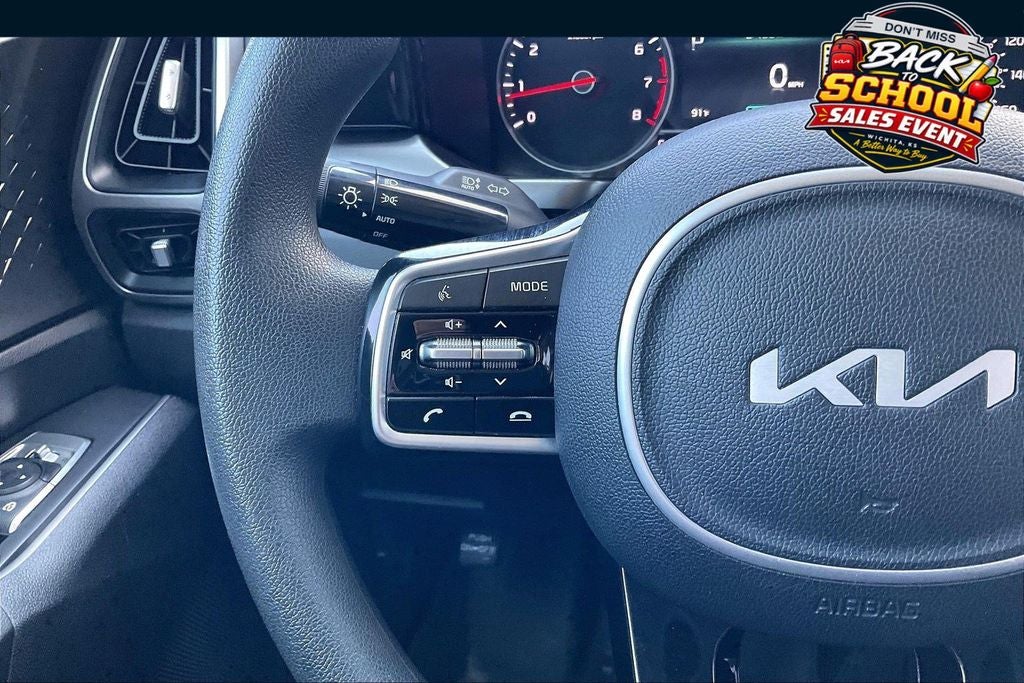 2022 Kia Sorento LX