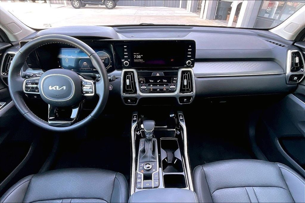 2023 Kia Sorento SX