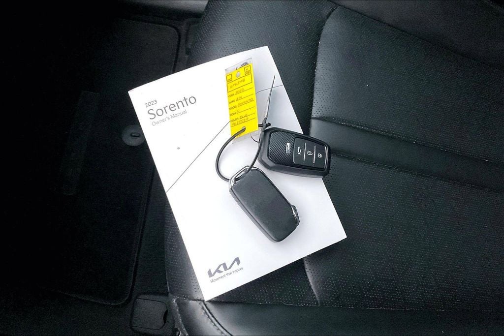 2023 Kia Sorento S