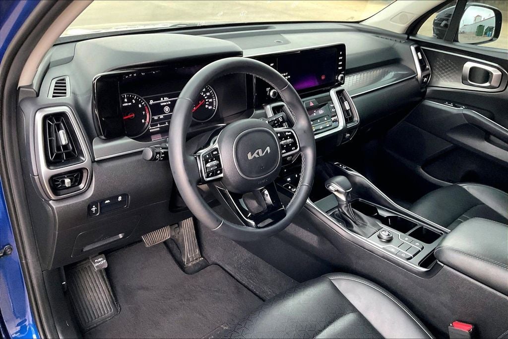 2023 Kia Sorento S