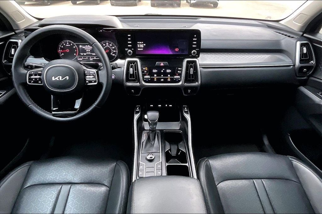 2023 Kia Sorento S
