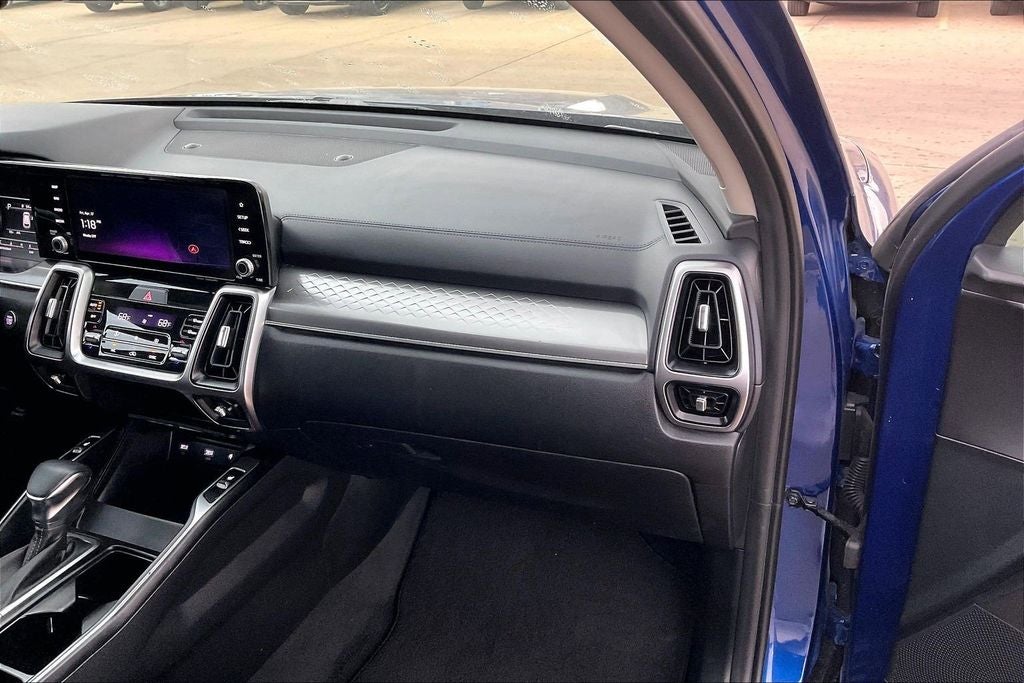 2023 Kia Sorento S