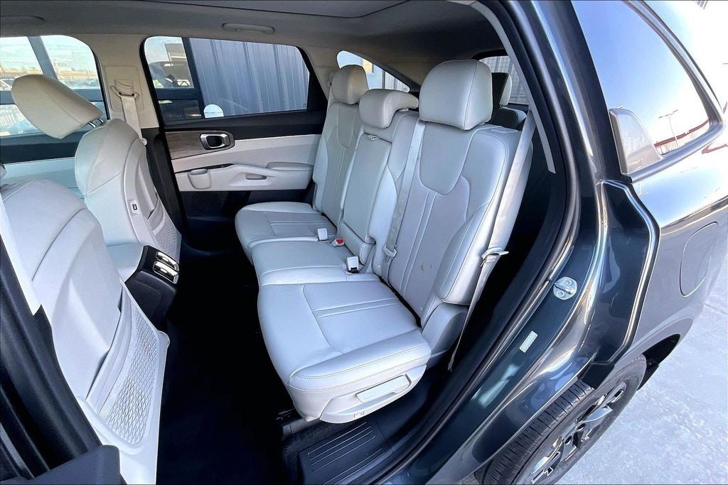 2023 Kia Sorento X-Line S