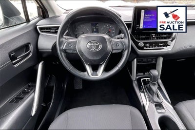 2025 Toyota Corolla Cross LE