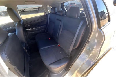 2025 Mitsubishi Outlander Sport 2.0 SE