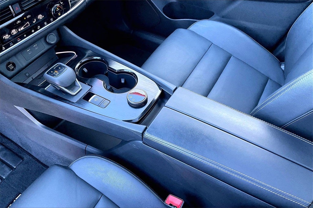 2024 Nissan Rogue SL