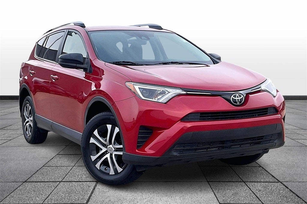 2017 Toyota RAV4 LE
