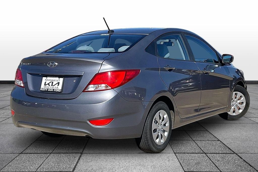 2017 Hyundai Accent SE
