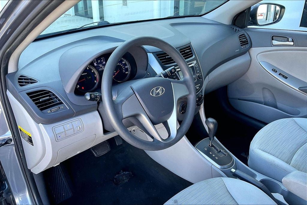 2017 Hyundai Accent SE