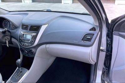 2017 Hyundai Accent SE