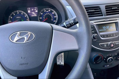 2017 Hyundai Accent SE