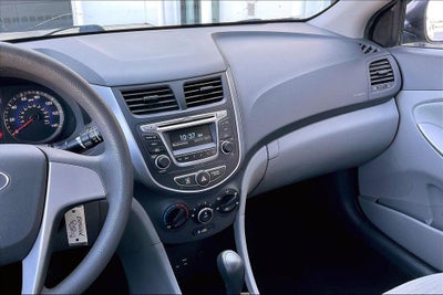 2017 Hyundai Accent SE