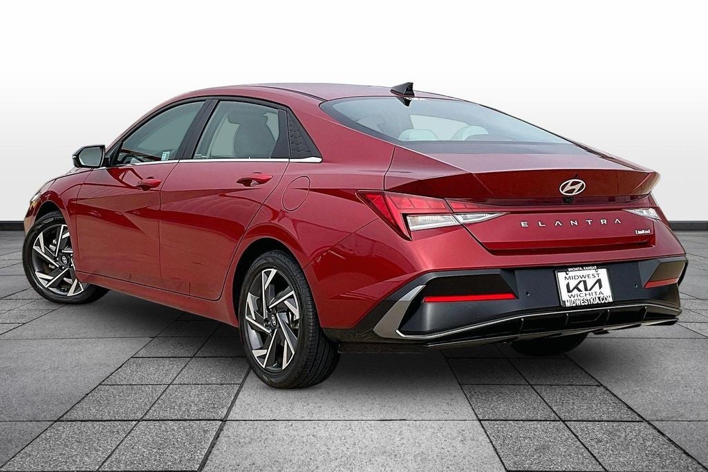 2024 Hyundai Elantra Limited