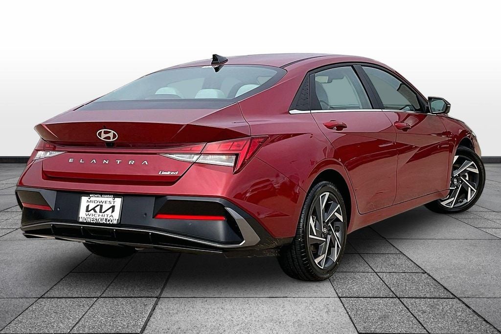 2024 Hyundai Elantra Limited