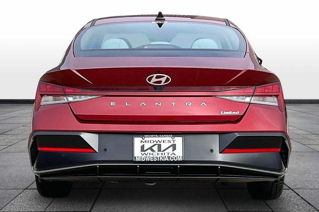 2024 Hyundai Elantra Limited
