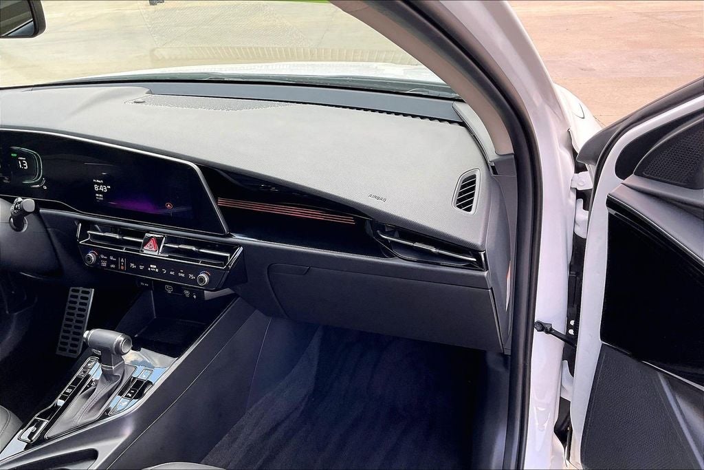 2025 Kia Niro EX Touring