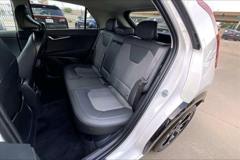 2025 Kia Niro EX Touring