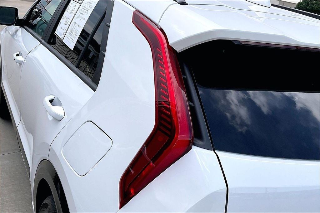 2025 Kia Niro EX Touring