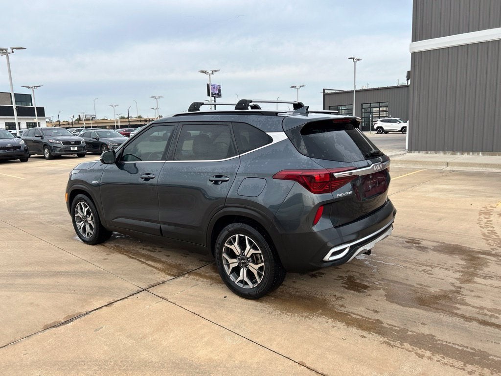 2022 Kia Seltos EX