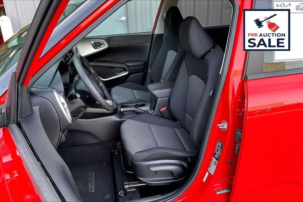 2024 Kia Soul LX