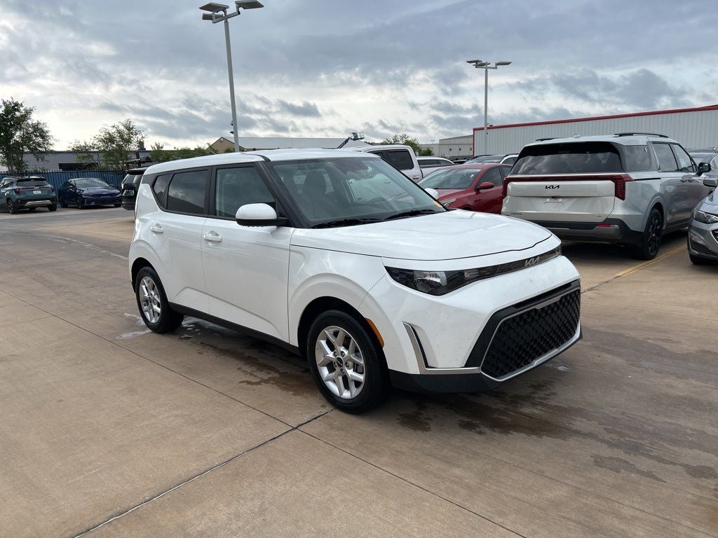 2025 Kia Soul LX