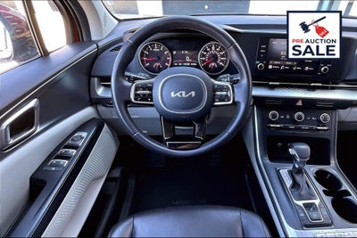 2024 Kia Carnival LX