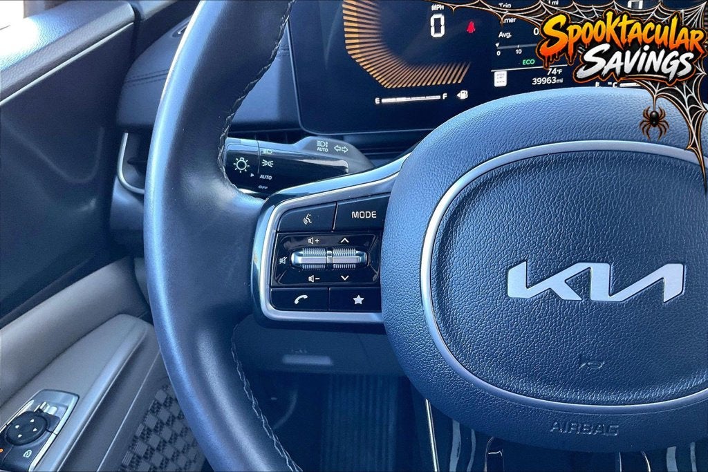 2025 Kia Carnival LXS