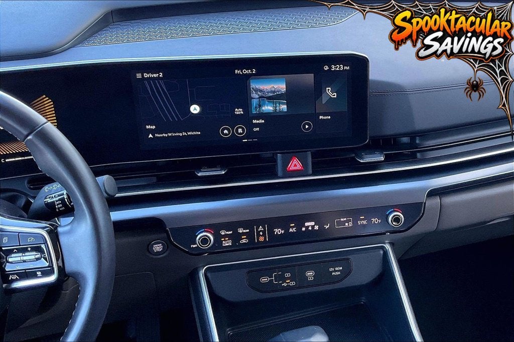 2025 Kia Carnival LXS