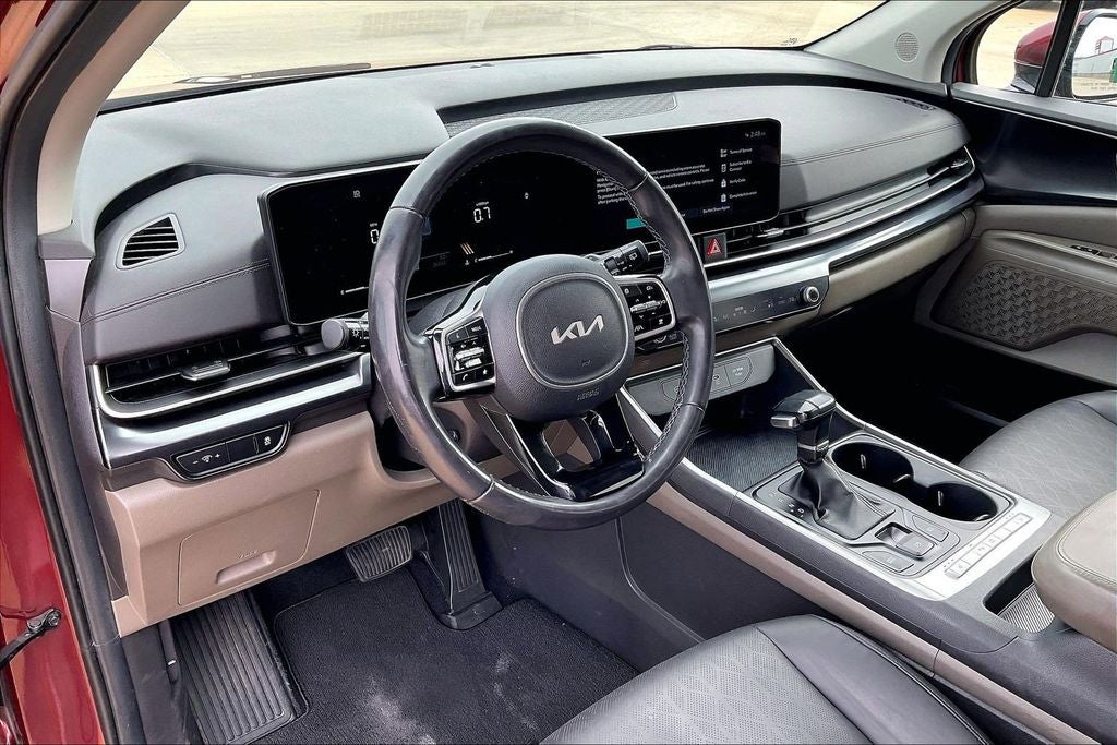 2025 Kia Carnival LXS