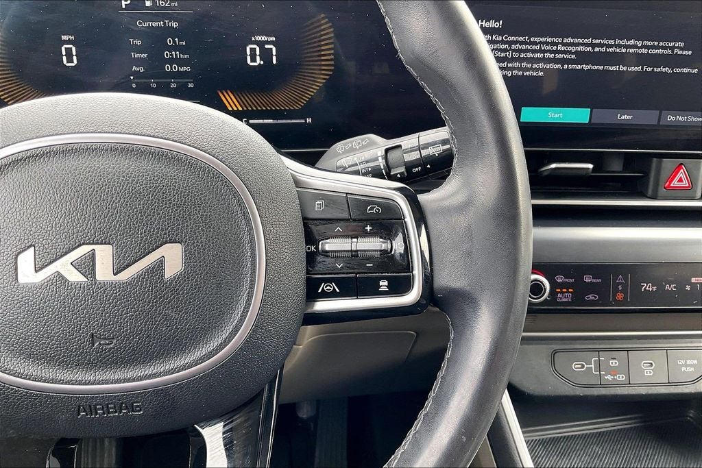 2025 Kia Carnival LXS