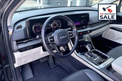 2024 Kia Carnival EX