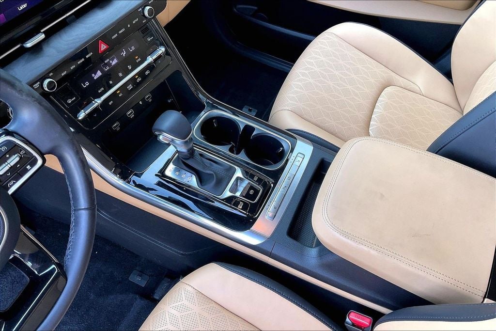 2023 Kia Carnival EX