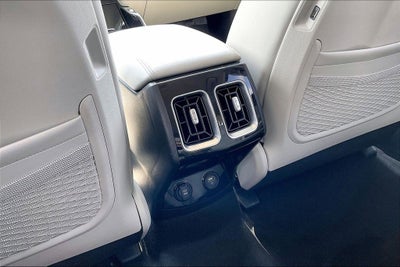 2022 Kia Sorento Plug-In Hybrid SX