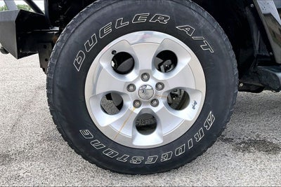 2013 Jeep Wrangler Unlimited Sahara