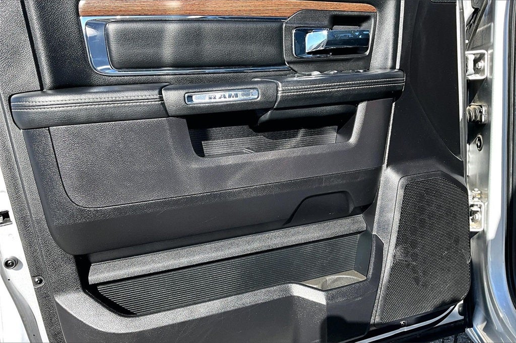 2016 RAM 1500 Laramie