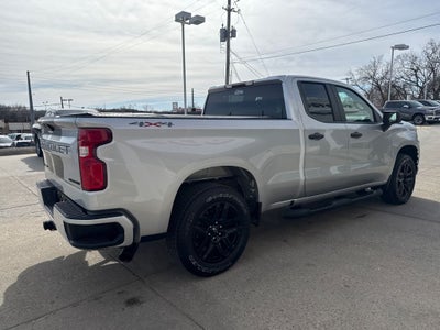 2022 Chevrolet Silverado 1500 LTD Custom