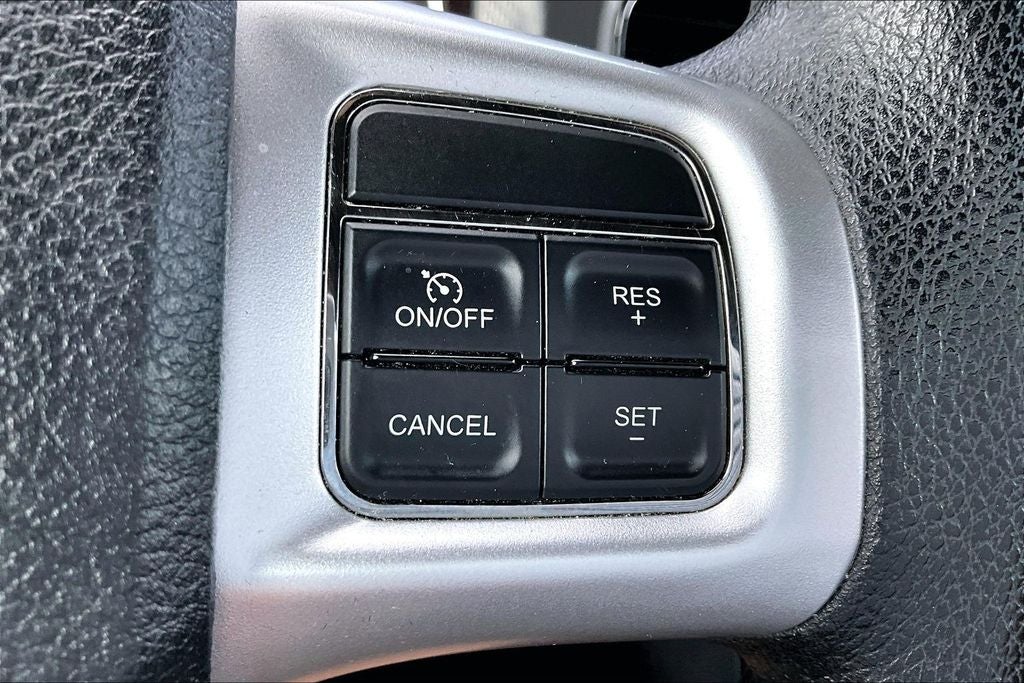 2013 Dodge Charger SE