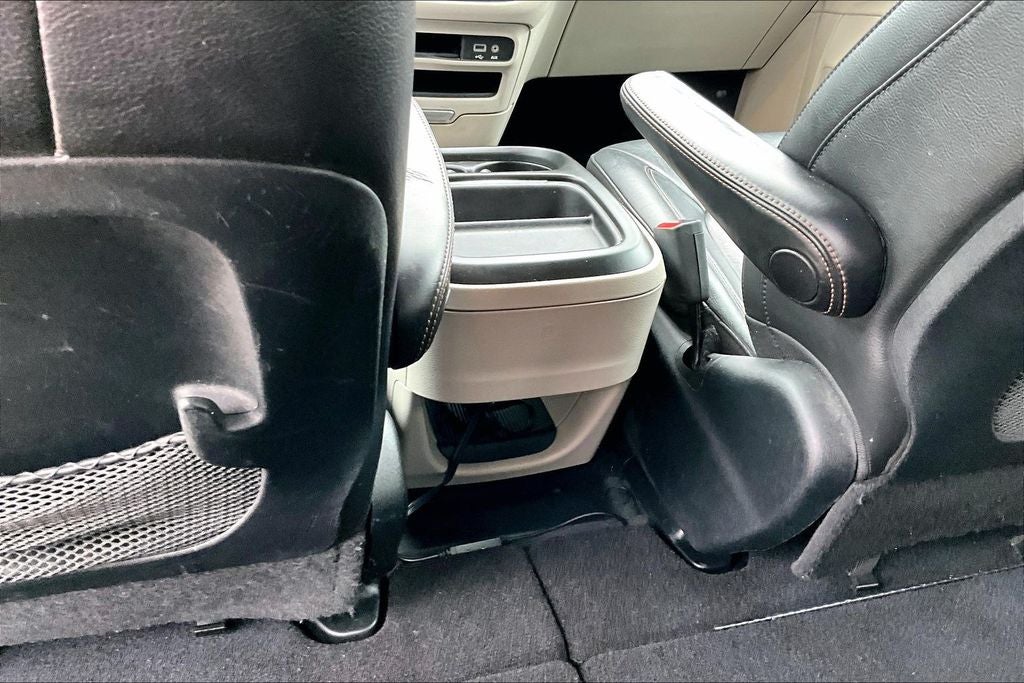 2017 Chrysler Pacifica Touring L