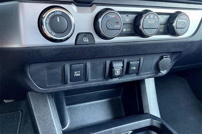 2022 Toyota Tacoma SR5 V6