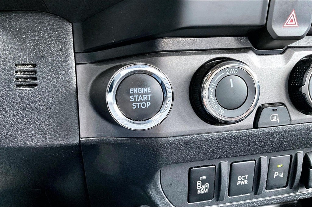 2023 Toyota Tacoma TRD Off-Road V6