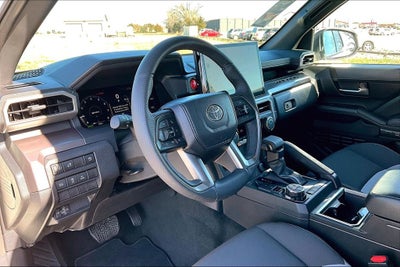 2025 Toyota Tacoma Hybrid TRD Off Road