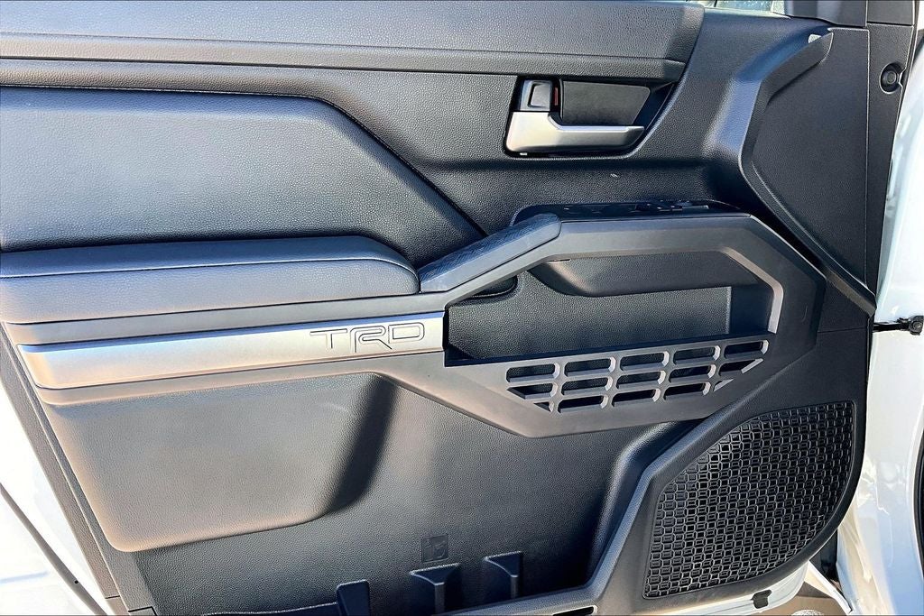 2025 Toyota Tacoma Hybrid TRD Off Road