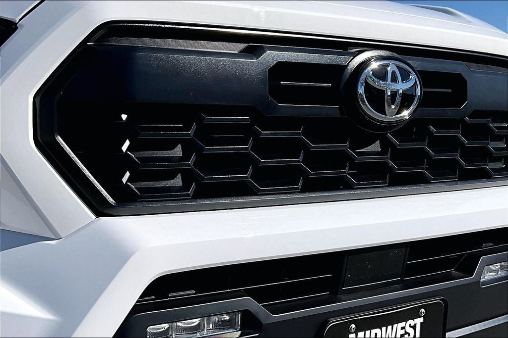 2025 Toyota Tacoma Hybrid TRD Off Road