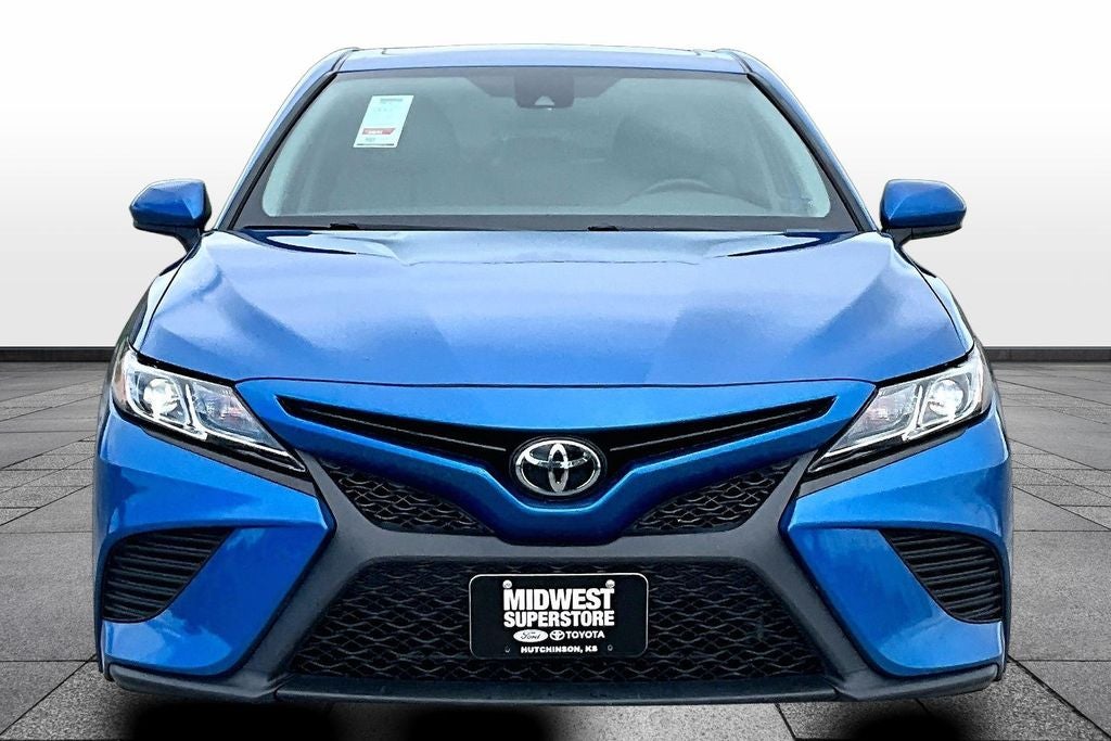 2019 Toyota Camry SE
