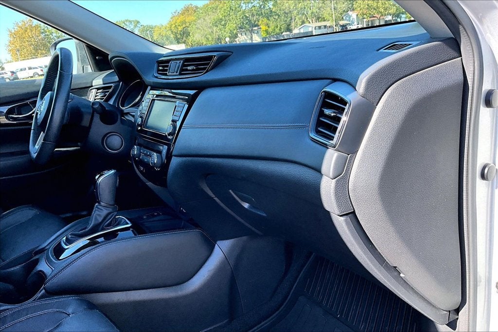 2020 Nissan Rogue SL