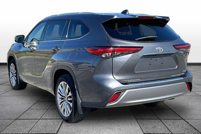 2023 Toyota Highlander Platinum