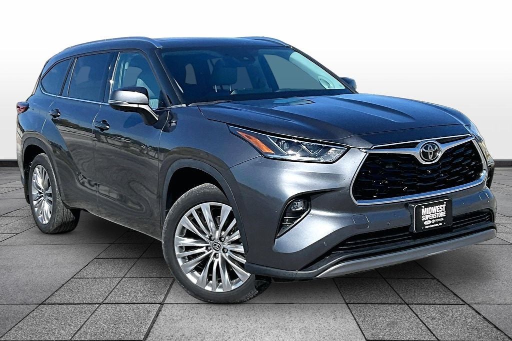 2023 Toyota Highlander Platinum
